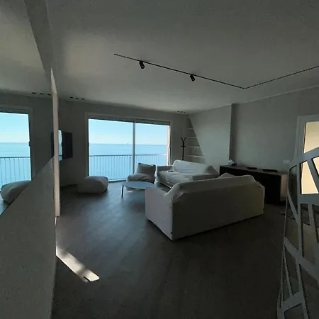 L'ile D'azur