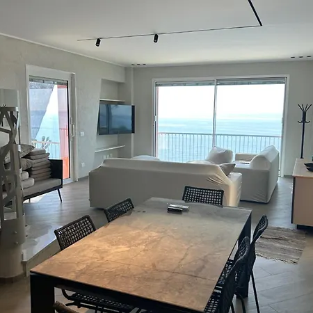 Lile Dazur Villa Arenzano
