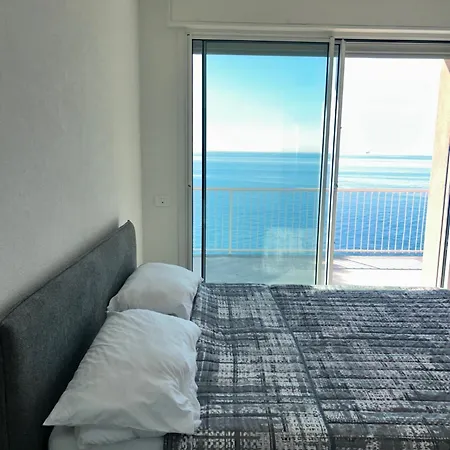 L'ile D'azur *